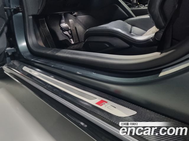 Audi R8 (4S) 5.2 V10 Plus Coupe 2017 — фото 22