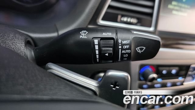 Genesis G80 3.3 GDI AWD Premium Luxury 2017 — фото 31