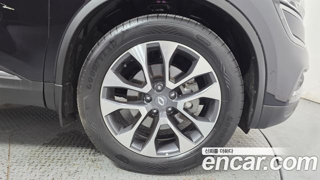 Renault Korea QM6 Diesel 4WD RE Signature 2017 — фото 21