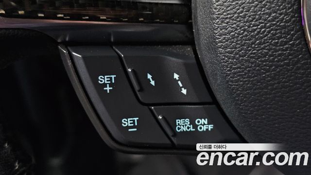 Ford Mustang Coupe 2017 — фото 16