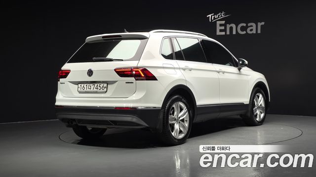 Volkswagen Tiguan (II) 2.0 TDI 4Motion Prestige 2020 — фото 2