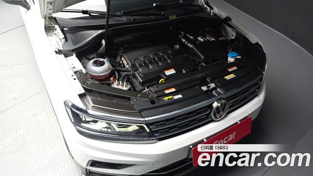 Volkswagen Tiguan (II) 2.0 TDI 4Motion Prestige 2020 — фото 6