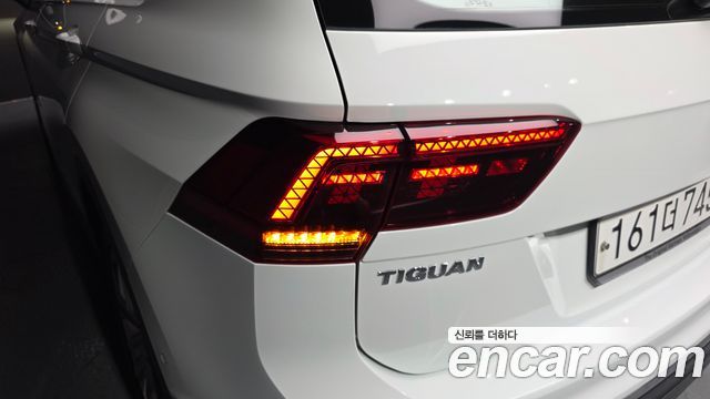 Volkswagen Tiguan (II) 2.0 TDI 4Motion Prestige 2020 — фото 23
