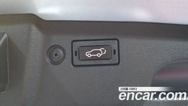 KG Mobility (SsangYong) Torres Gasoline 1.5 2WD Black Edition 2025 — фото 16