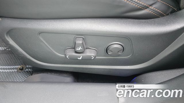 KG Mobility (SsangYong) Torres HEV 1.5 2WD T7 2026 — фото 31