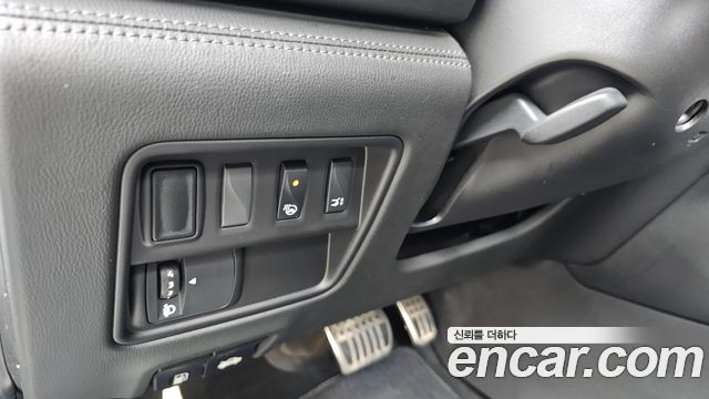 Renault Korea QM6 2.0 GDe PREMIERE 2WD 2020 — фото 20