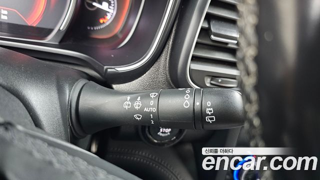 Renault Korea QM6 2.0 GDe PREMIERE 2WD 2020 — фото 27