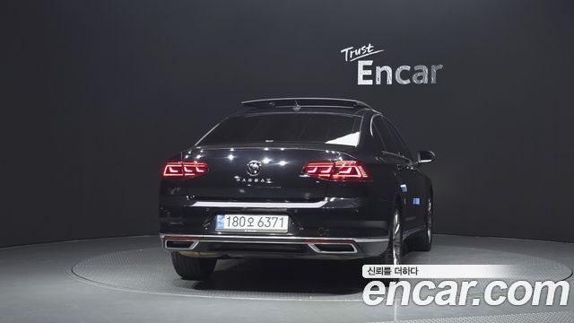 Volkswagen Passat GT (B8) 2.0 TDI Prestige 2021 — фото 4