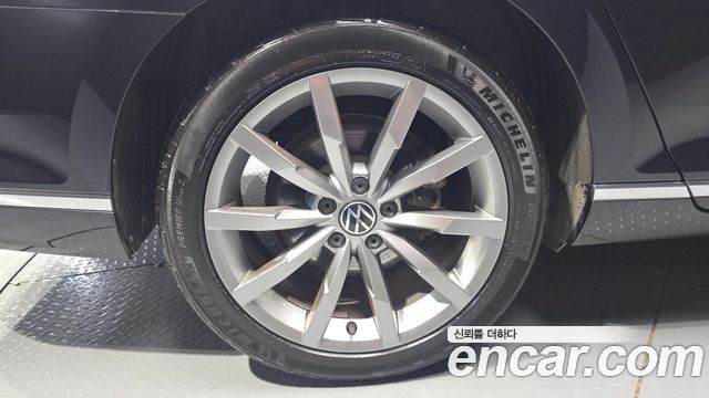 Volkswagen Passat GT (B8) 2.0 TDI Prestige 2021 — фото 5