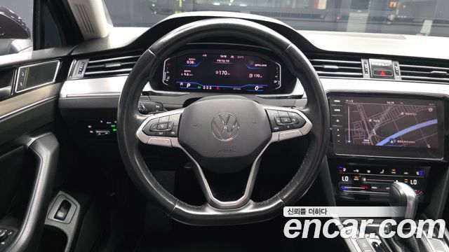 Volkswagen Passat GT (B8) 2.0 TDI Prestige 2021 — фото 13