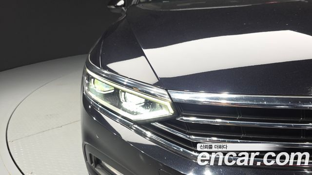 Volkswagen Passat GT (B8) 2.0 TDI Prestige 2021 — фото 22