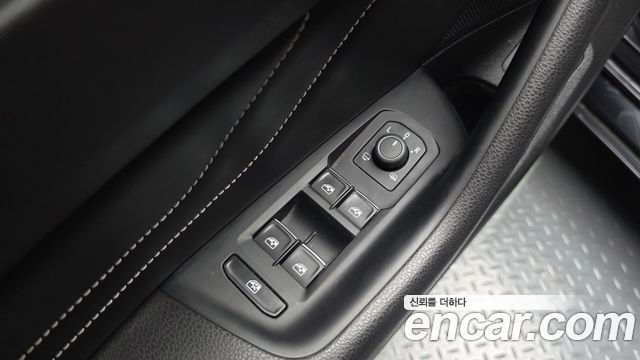 Volkswagen Passat GT (B8) 2.0 TDI Prestige 2021 — фото 31
