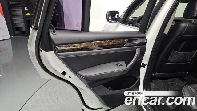 BMW X3 (F25) xDrive 28i 2013 — фото 31