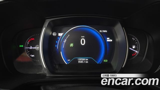 Renault Korea QM6 Diesel 2WD RE 2017 — фото 8