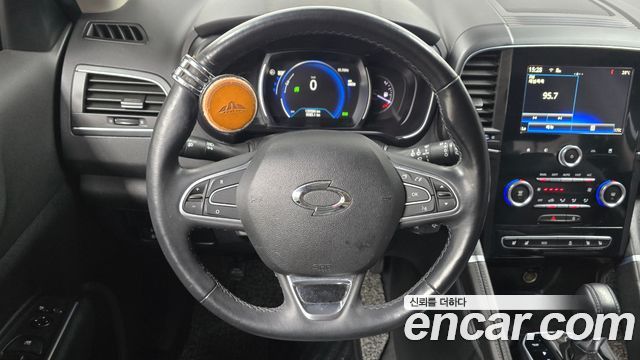 Renault Korea QM6 Diesel 2WD RE 2017 — фото 12
