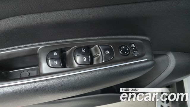 Renault Korea QM6 Diesel 2WD RE 2017 — фото 16