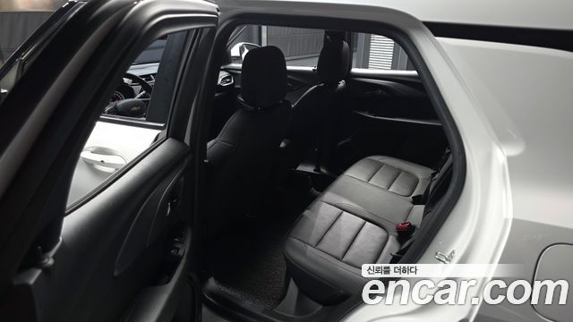 Chevrolet Trailblazer 1.3 Turbo 2WD Premier 2022 — фото 26