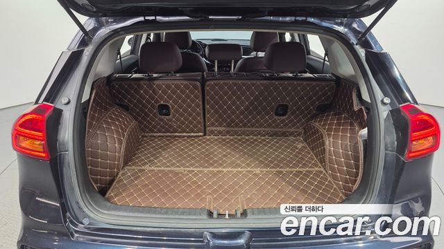Kia Niro 1.6 HEV Noblesse Special 2020 — фото 17