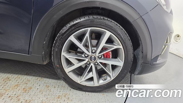 Kia Niro 1.6 HEV Noblesse Special 2020 — фото 21