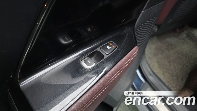 Kia Niro 1.6 HEV Noblesse Special 2020 — фото 28
