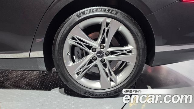 Genesis G90 (RS4) Gasoline 3.5 Turbo AWD 2023 — фото 21
