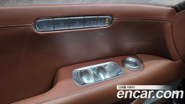 Genesis G90 (RS4) Gasoline 3.5 Turbo AWD 2023 — фото 29