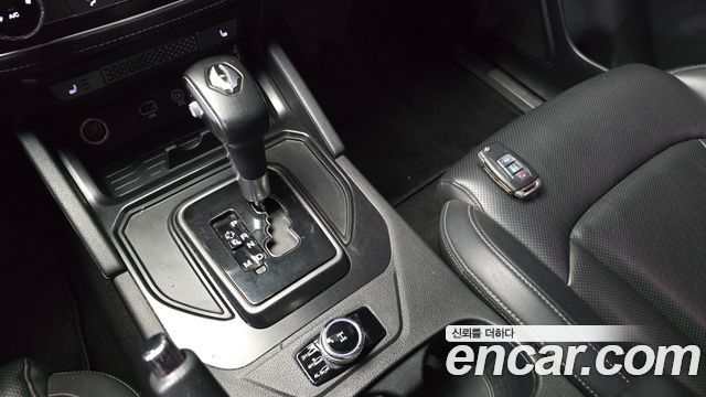 KG Mobility (SsangYong) Rexton Sports Khan Diesel 2.2 4WD Prestige (5-Link) 2021 — фото 9
