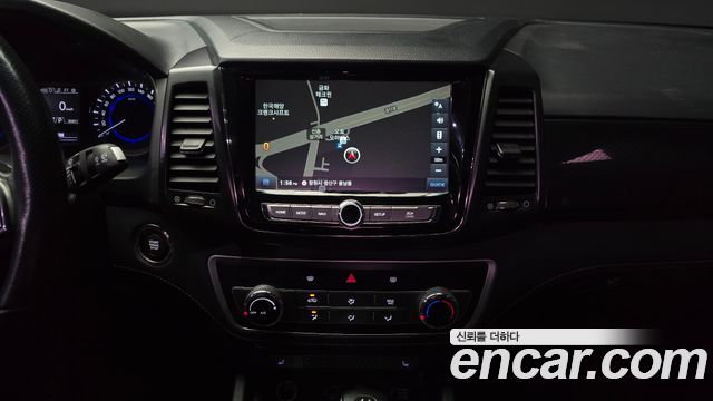 KG Mobility (SsangYong) Rexton Sports Khan Diesel 2.2 4WD Prestige (5-Link) 2021 — фото 14