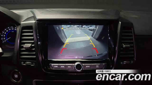 KG Mobility (SsangYong) Rexton Sports Khan Diesel 2.2 4WD Prestige (5-Link) 2021 — фото 15