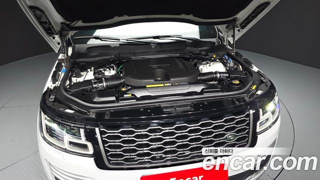 Land Rover Range Rover (IV) D350 AB Disel 2022 — фото 6