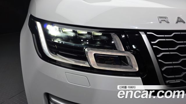 Land Rover Range Rover (IV) D350 AB Disel 2022 — фото 22