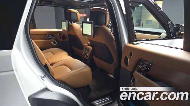 Land Rover Range Rover (IV) D350 AB Disel 2022 — фото 26