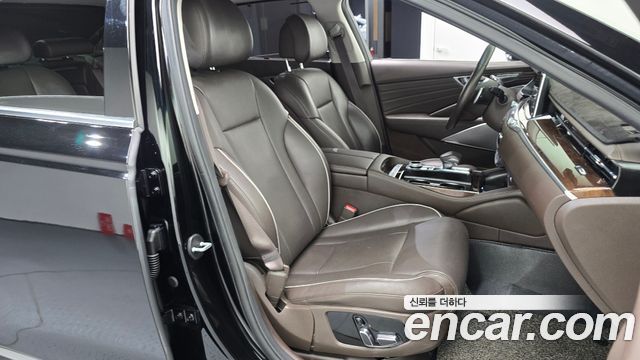 Kia K9 3.8 GDI AWD PlatinumⅢ 2019 — фото 12