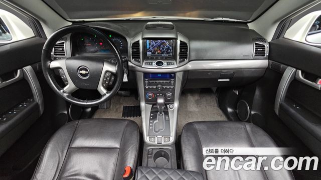 Chevrolet Captiva 2WD LT 2011 — фото 7