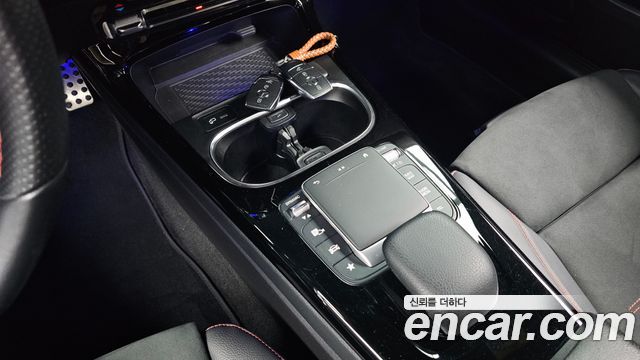 Mercedes-Benz CLA-Class (C118) CLA250 4MATIC 2021 — фото 9