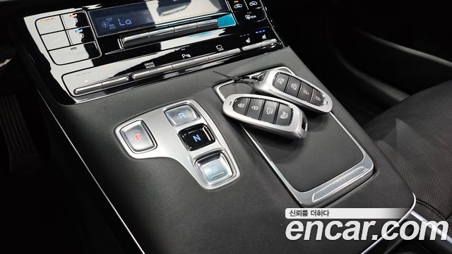 Hyundai Grandeur (IG) 2.5 Premium Choice 2020 — фото 9