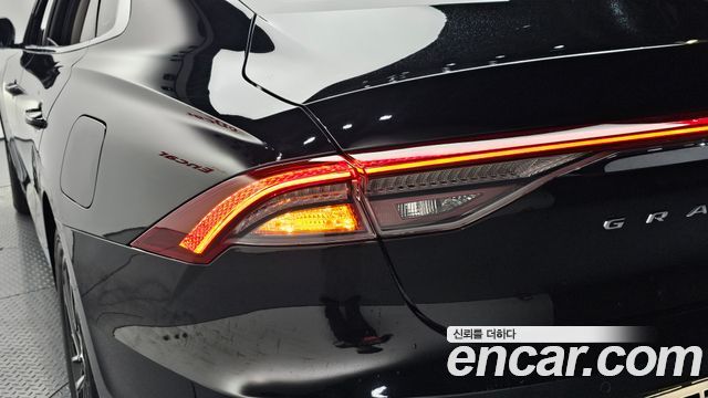 Hyundai Grandeur (IG) 2.5 Premium Choice 2020 — фото 23