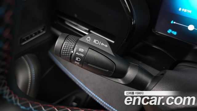Renault Korea Grand Koleos 1.5 E-TECH Esprit Alphine 2WD 2025 — фото 30