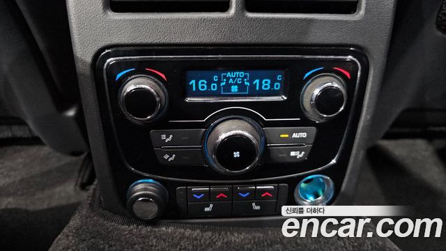 Jaguar XF (X260) 20d Portfolio AWD 2017 — фото 32