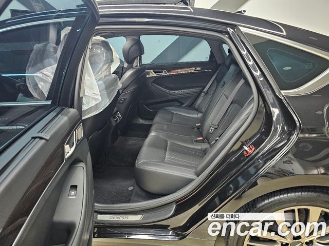 Genesis G80 3.3 GDI AWD Premium Luxury 2019 — фото 23