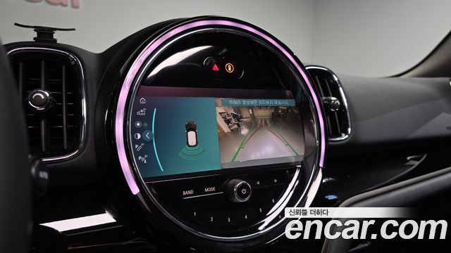 MINI Cooper Countryman Classic 2nd 2022 — фото 15