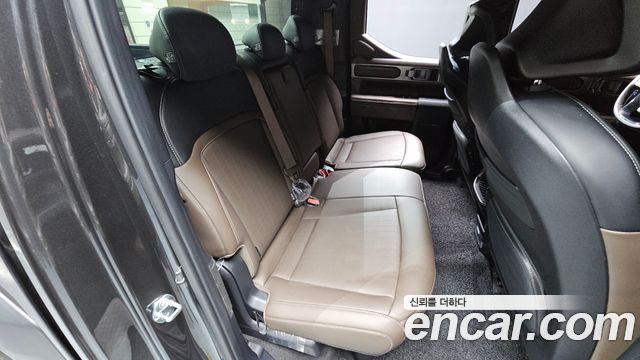 Kia Tasman 2.5T Gasoline 4WD Adventure 2026 — фото 11