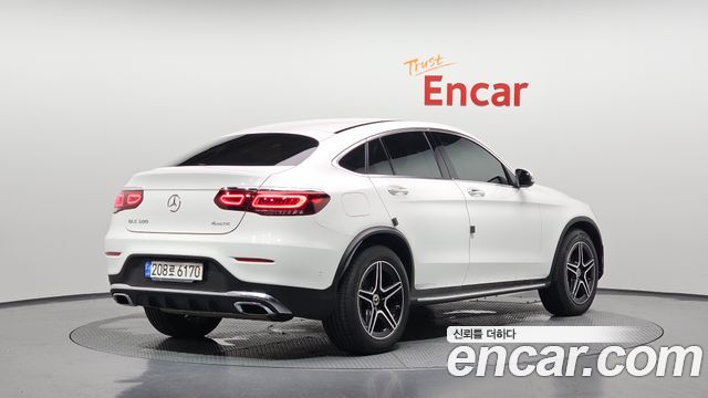 Mercedes-Benz GLC-Class (X253) GLC300 4MATIC Premium Coupe 2021 — фото 2