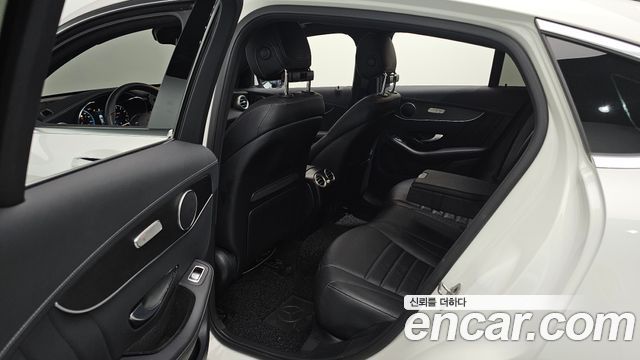 Mercedes-Benz GLC-Class (X253) GLC300 4MATIC Premium Coupe 2021 — фото 16