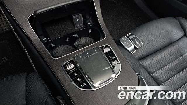 Mercedes-Benz GLC-Class (X253) GLC300 4MATIC Premium Coupe 2021 — фото 33