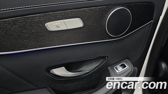 Mercedes-Benz GLC-Class (X253) GLC300 4MATIC Premium Coupe 2021 — фото 34
