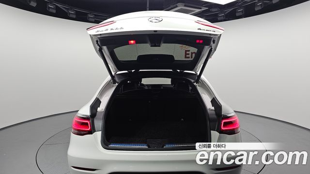 Mercedes-Benz GLC-Class (X253) GLC300 4MATIC Premium Coupe 2021 — фото 36