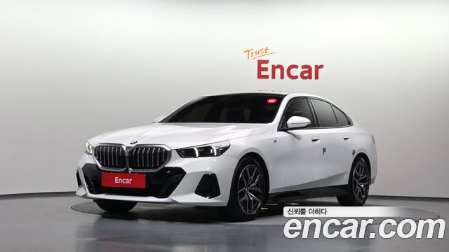 BMW 5 Series (G60) 520i M Sport 2025 — фото 1