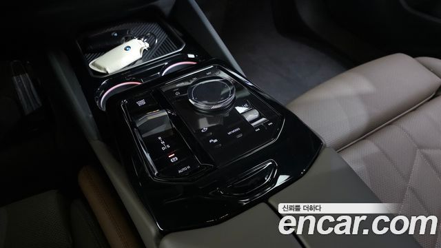 BMW 5 Series (G60) 520i M Sport 2025 — фото 9