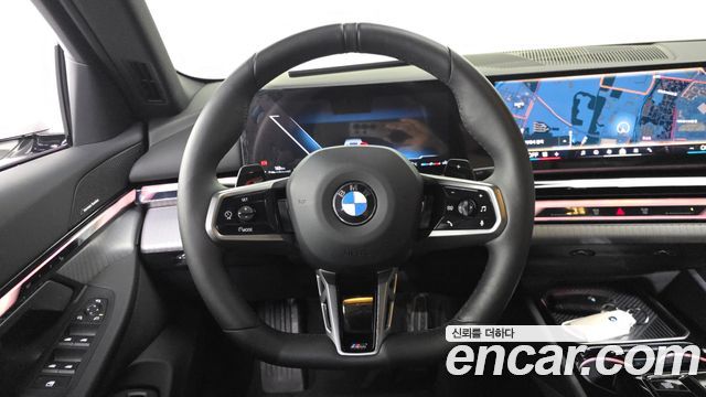 BMW 5 Series (G60) 520i M Sport 2025 — фото 13